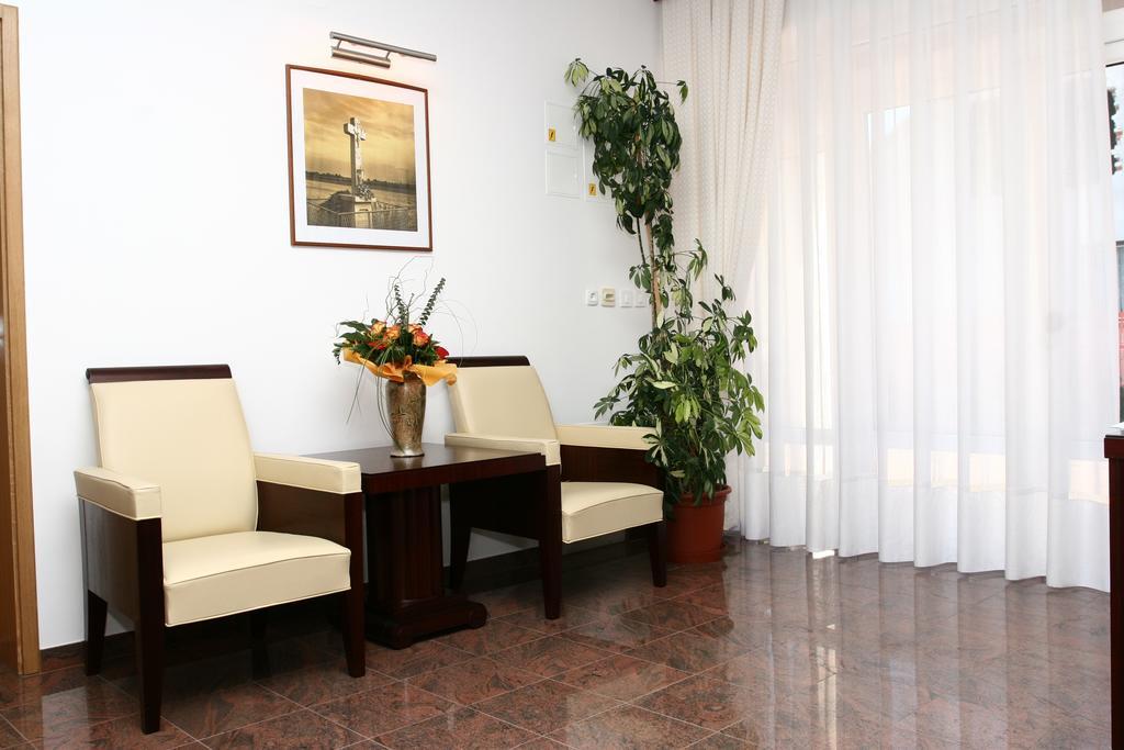 Apartmani Marbis Koprivnica Exterior photo